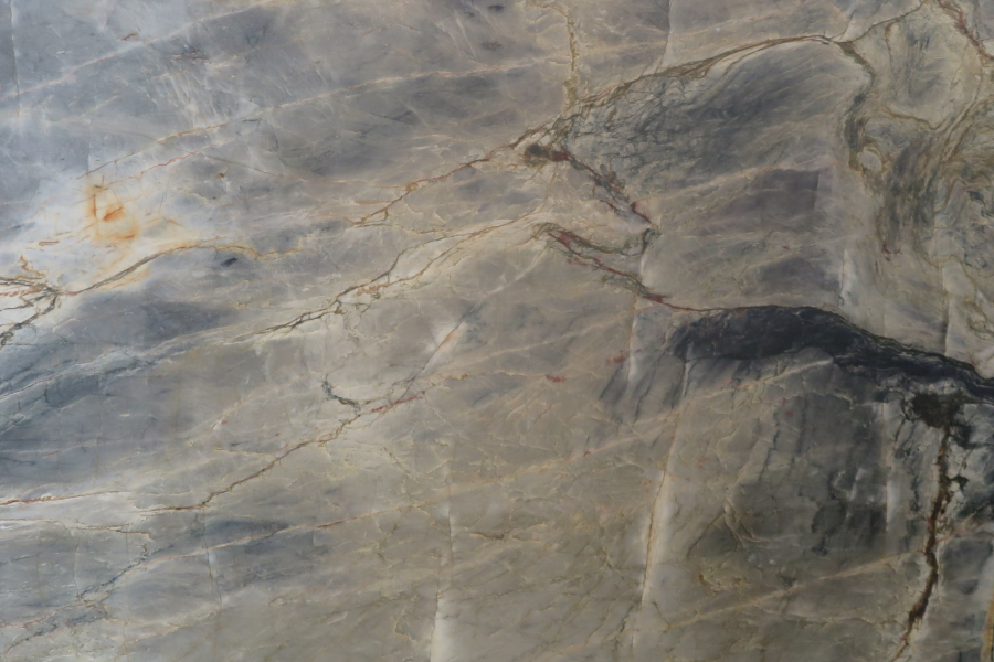 Porcelain Tiles Chronicles Unfold