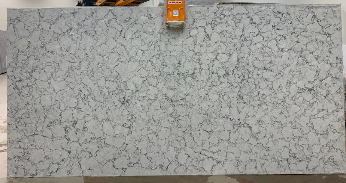 Fresco Grandioso engineered quartz slab, veining detail, StoneX USA slab gallery near Milwaukee