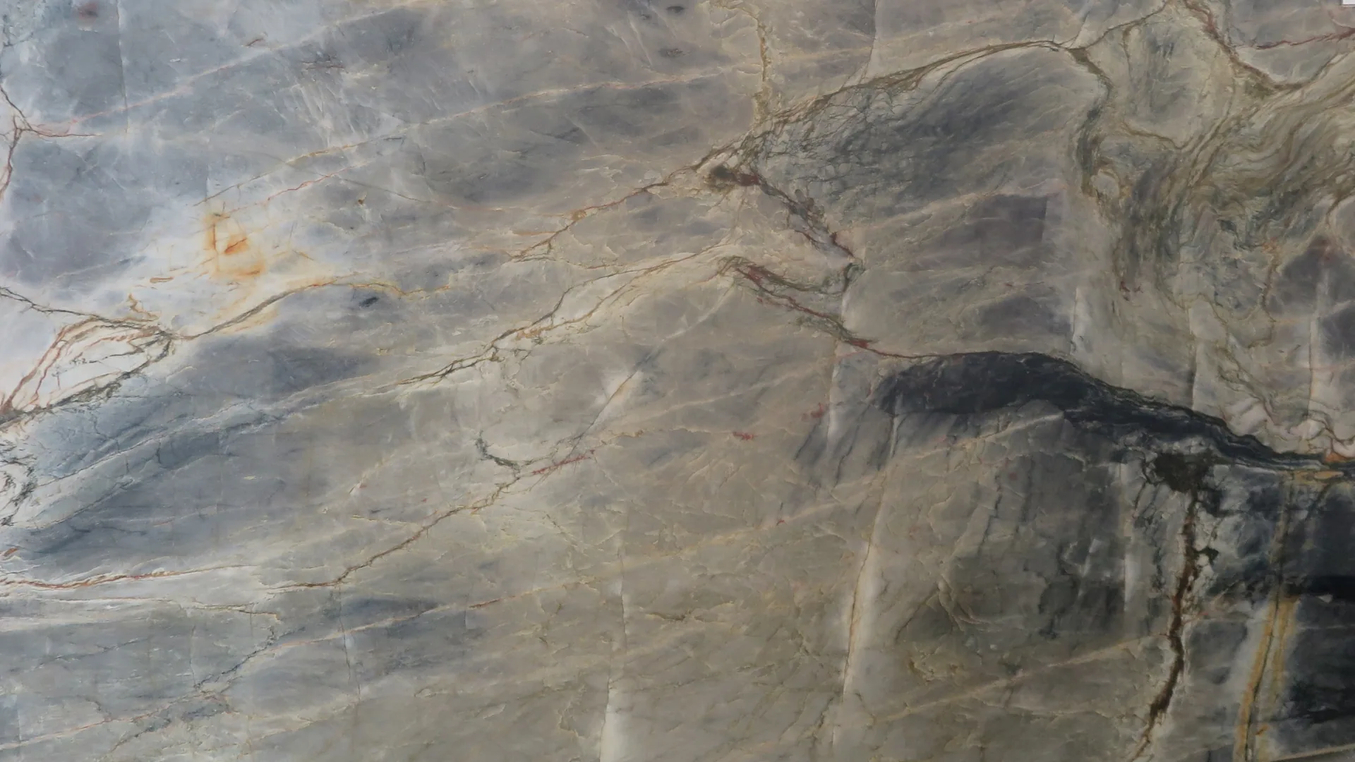 Porcelain Tiles Chronicles Unfold