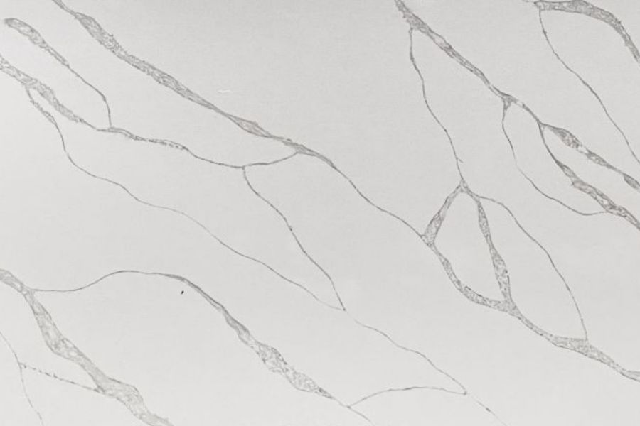 Quartz Embracing Quartz