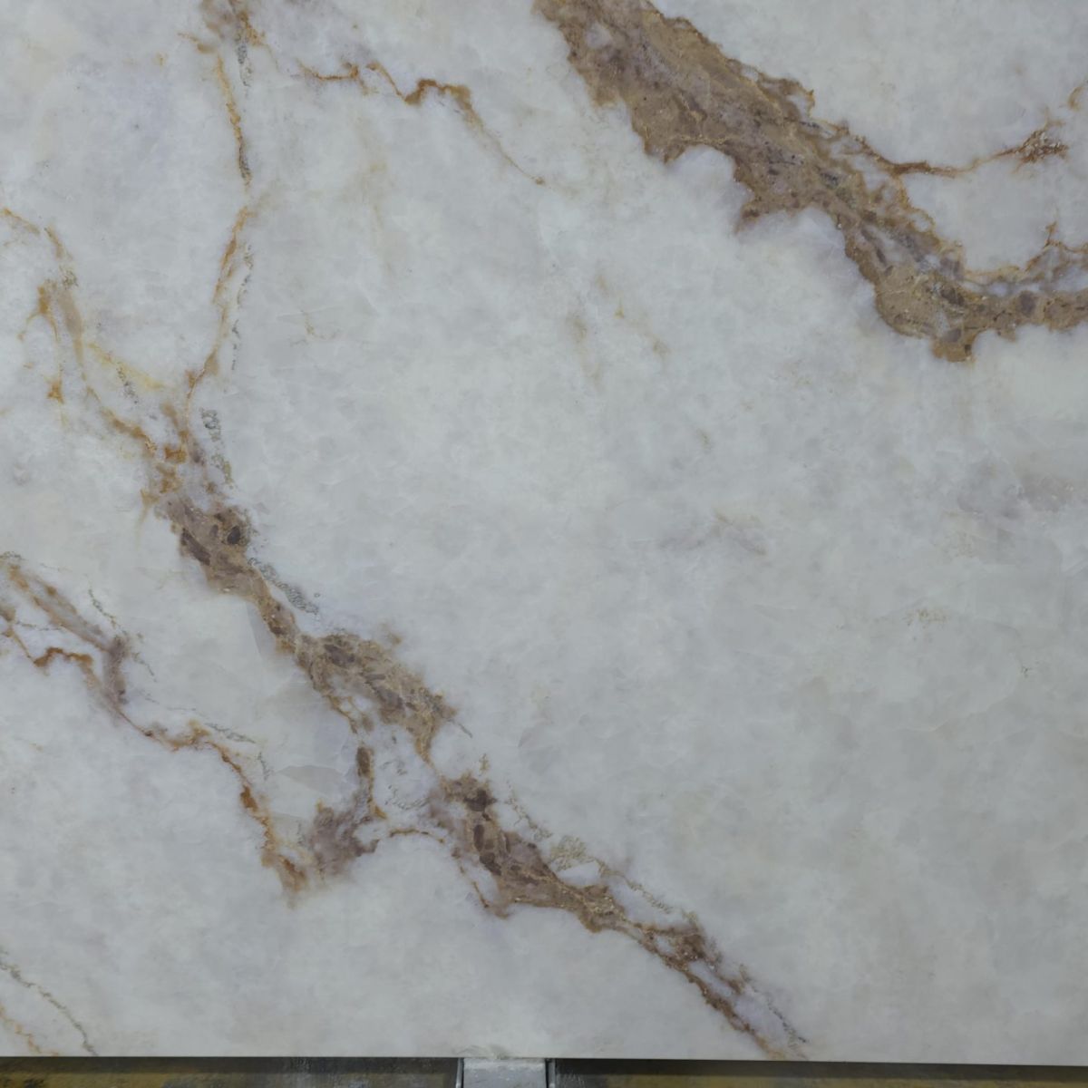 Calacatta Viola HD Quartz Stone engineered quartz slab, veining detail, StoneX USA slab gallery near Milwaukee